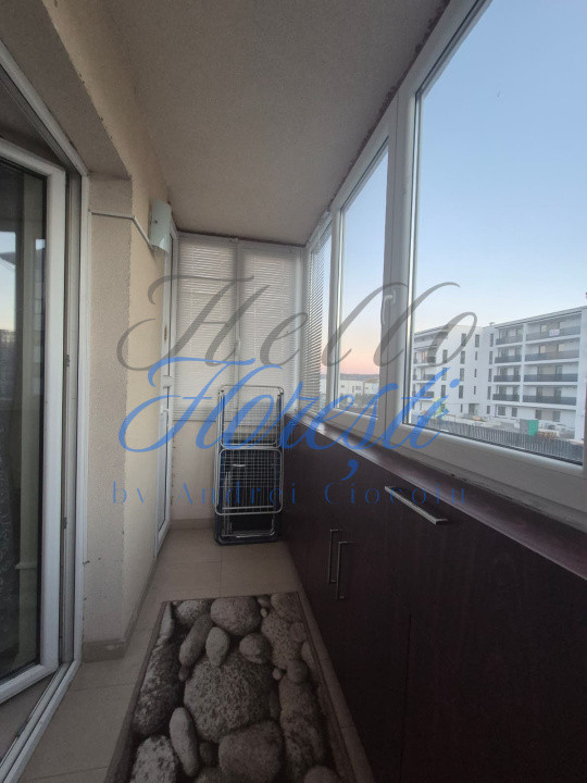 Apartament 2 camere 2 balcoane și parcare, Tineretului