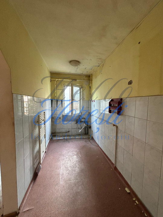 Apartament 3 camere 47 mp renovabil, Mănăștur