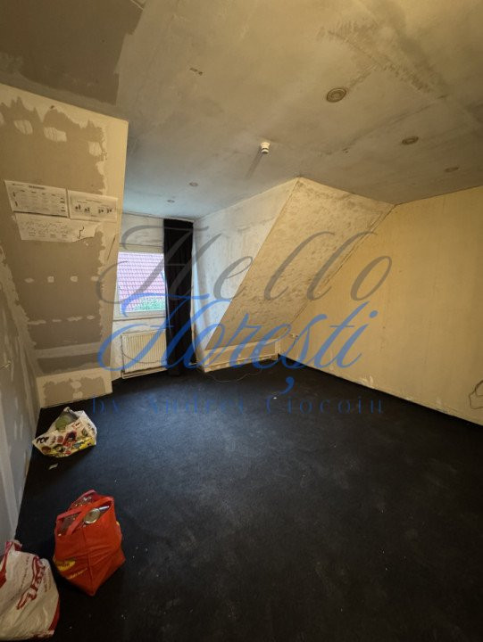 Casa Tip Triplex 84mp + 40mp Teren Zona Eroilor | Floresti