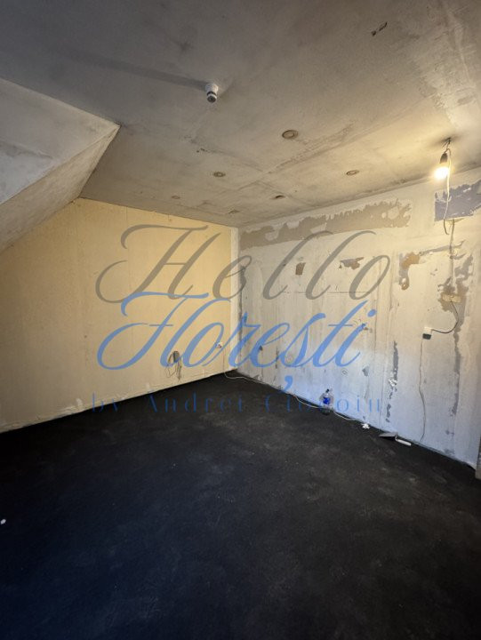 Casa Tip Triplex 84mp + 40mp Teren Zona Eroilor | Floresti