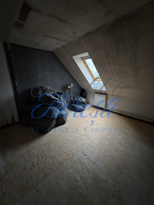 Casa Tip Triplex 84mp + 40mp Teren Zona Eroilor | Floresti