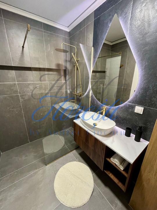 Apartament 3 camere , 54 mp ,Zona Eroilor Floresti 