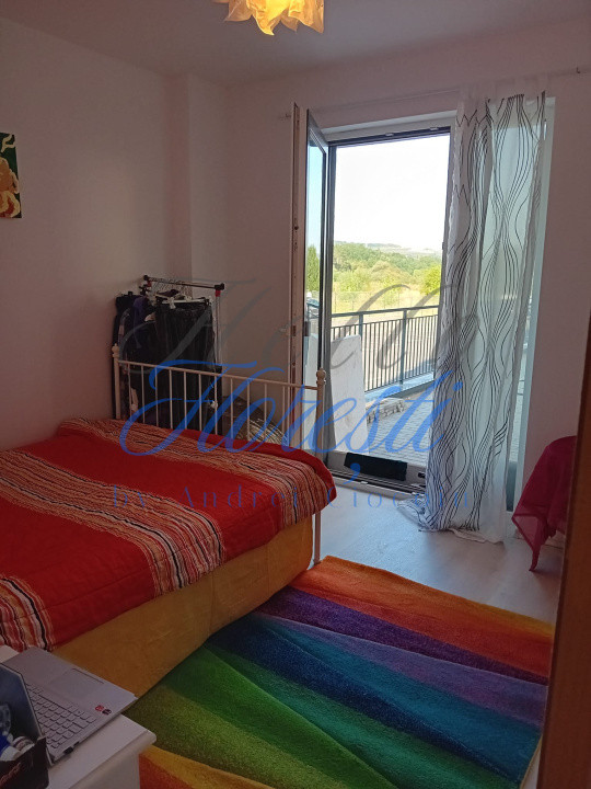 Apartament cu 3 camere + terasa 75 mp  in Floresti zona Somesului