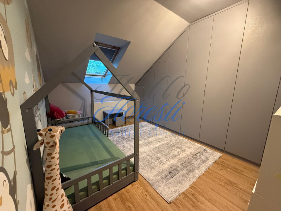 Apartament cu 3 camere zona Buna Ziua