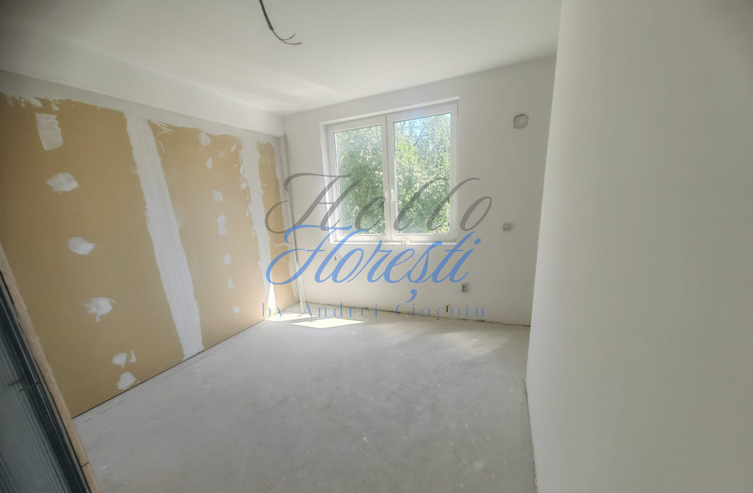 Casa cu 4 camere, in zona Chinteni