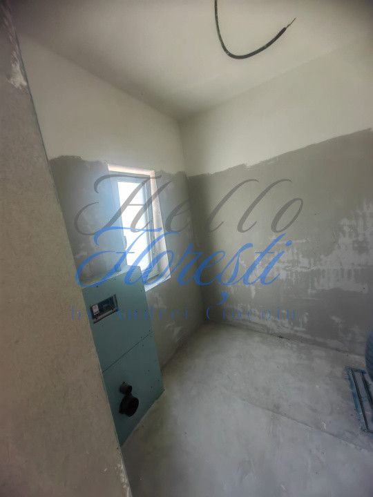 Casa cu 4 camere, in zona Chinteni