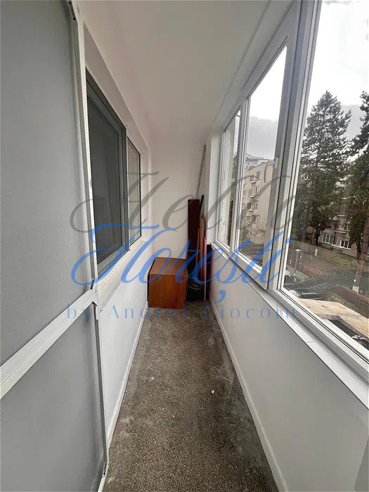 Apartament 2 camere, zona Primăverii - ocupabil imediat!
