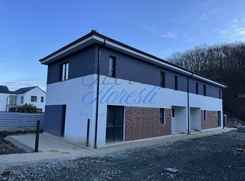 Duplex cu 4 camere 118 mp in Tauti