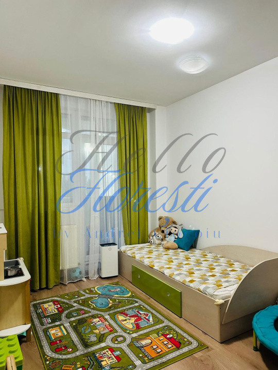 Apartament cu 3 camere decomandate, in zona Iris