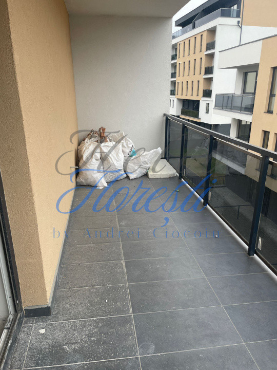 Apartament 3 camere 55 mp | balcon 8 mp | parcare inclusa | zona Tineretului.