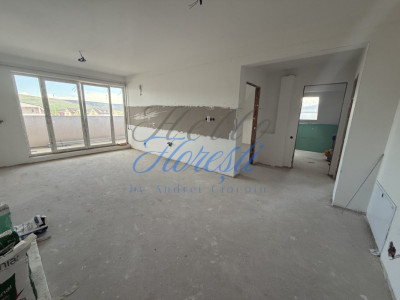 Apartament 4 camere - 78 mp utili - zona Eroilor, Floresti!