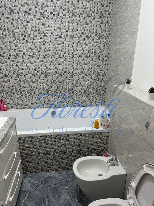 Apartament 3 camere , 72 mp ,zona Vivo, Columna Residence Floresti 
