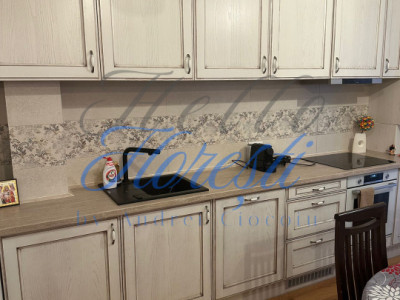 Apartament 3 camere , 72 mp ,zona Vivo, Columna Residence Floresti 