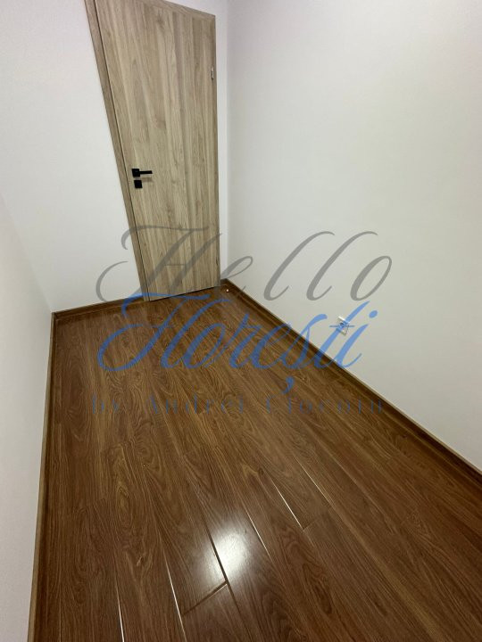 Apartament 3 camere 55mp, zona Terra