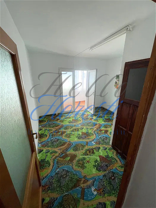 Apartament 3 camere + două balcoane, zona Observatorului - ocupabil imediat