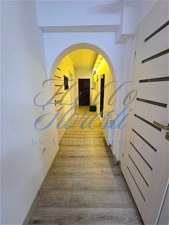 Apartament 3 camere 78 mp + 2 balcoane, zona Stadionului
