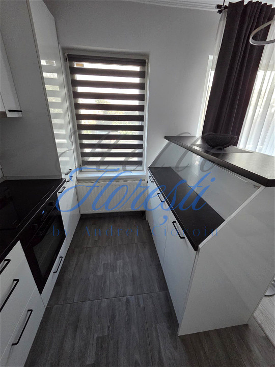 Apartament 3 camere 78 mp + 2 balcoane, zona Stadionului