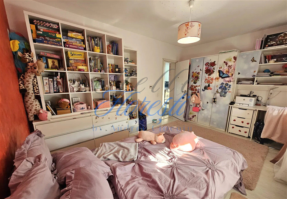 Duplex 4 camere, zona Tineretului