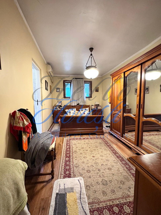 Casă 6 camere pe un singur nivel, curte & terasă, zona Avram Iancu