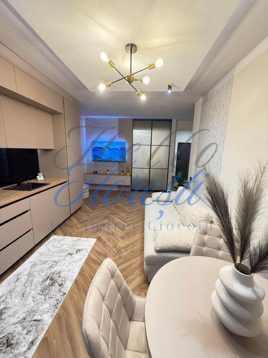 Apartament 3 camere, doua bai, terasa 10mp, ultrafinisat, zona Terra