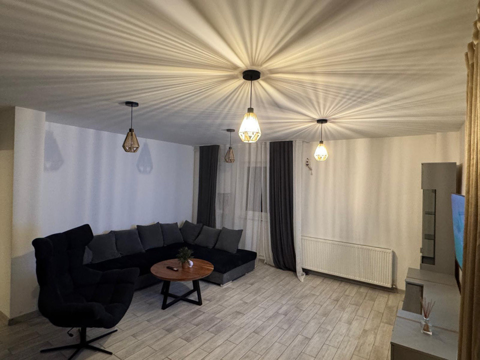 Spatiu  birou de inchiriat, 80 MP, 3 camere, Zona Av. Iancu, Floresti