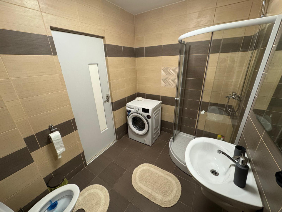 Spatiu  birou de inchiriat, 80 MP, 3 camere, Zona Av. Iancu, Floresti