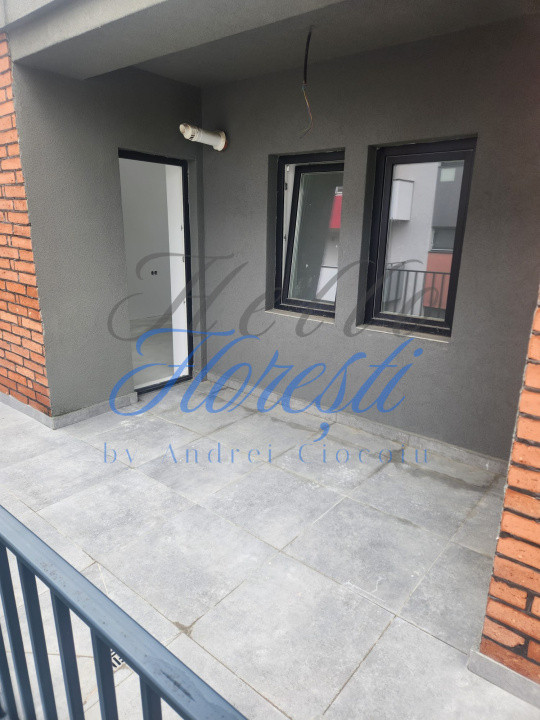 Apartament cu 2 camere, terasa si parcare in Floresti zona Tineretului