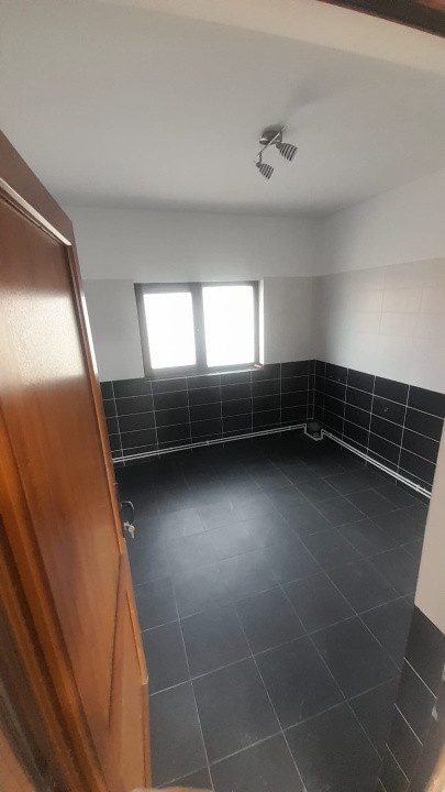 Casa 6 camere, 203.mp | Zona exterior nord Chinteni