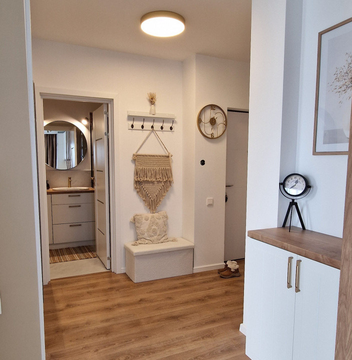 Apartament 2 CAM, SU 40MP, zona Intre Lacuri