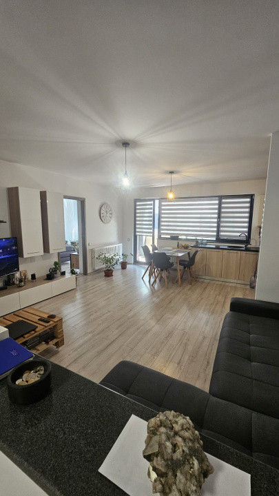 Apartament 2 camere ,58mp ,zona Eroilor ,Floresti