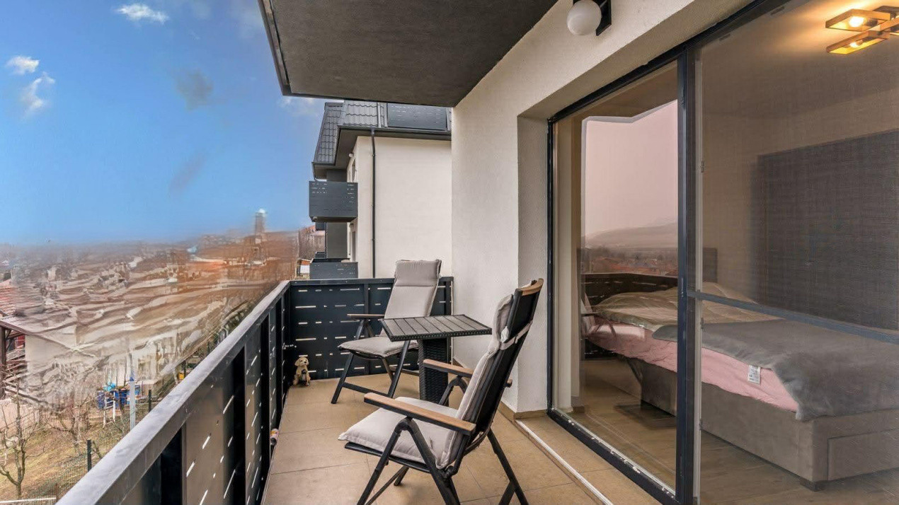 Apartament 3 camere cu gradina 52 MP Zona Regal / Baciu