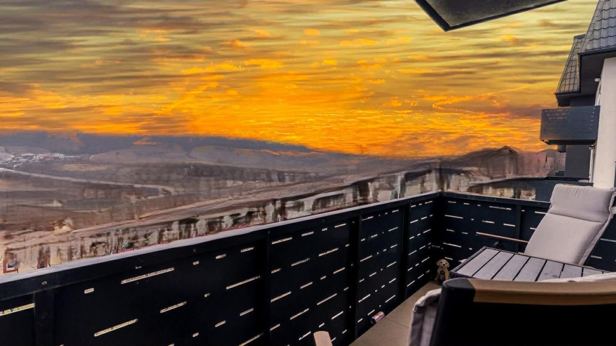 Apartament 3 camere cu gradina 52 MP Zona Regal / Baciu