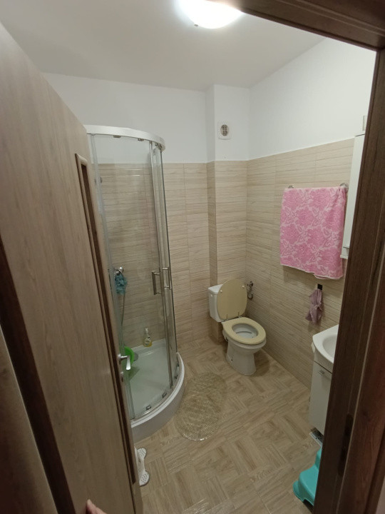 Apartament 3 camere , 65.65 mp ,Zona Terra Floresti