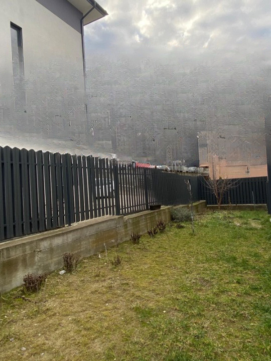 Apartament de vanzare semidecomandat, cu gradina .3 camere 65,2 mp , zona TEILOR