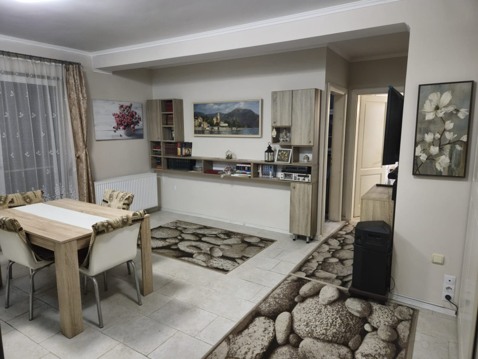 Apartament cu 2 camere + 2 balcoane