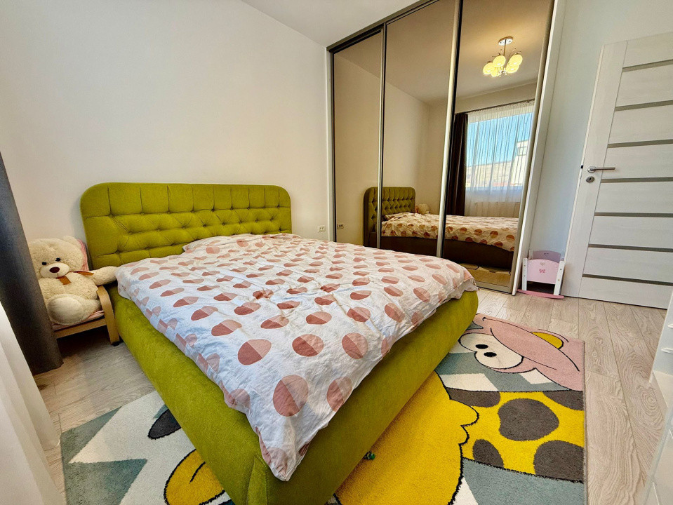 Apartament 3 camere + logie cu o suprafață de 70mp