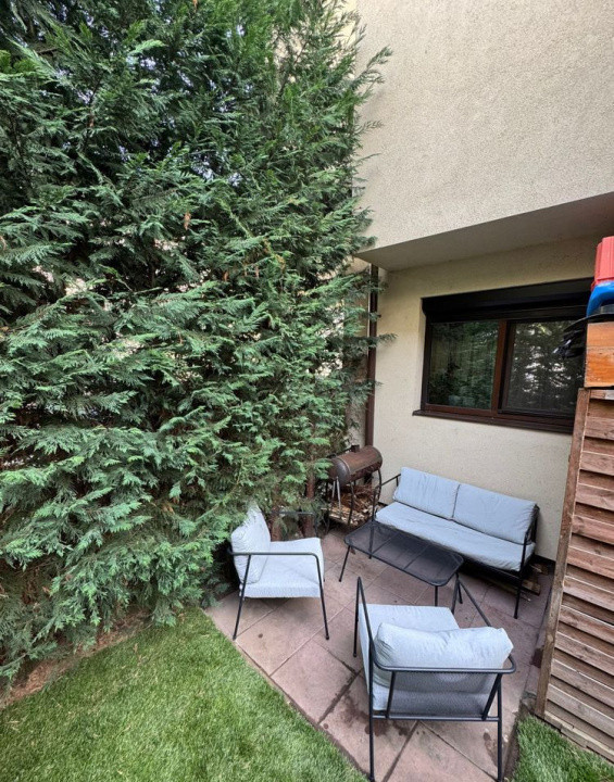 Apartament cu 2 camere + Gradina 50mp + parcare