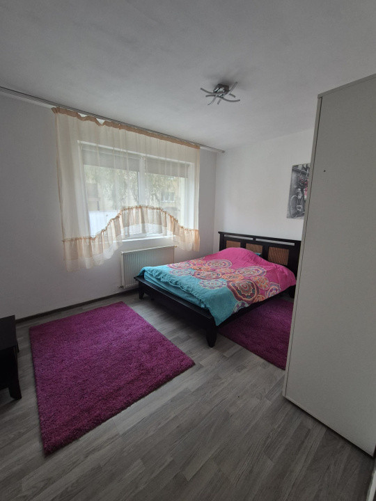 Inchiriere apartament 2 camere, 50 mp , Zona Florilor Floresti 