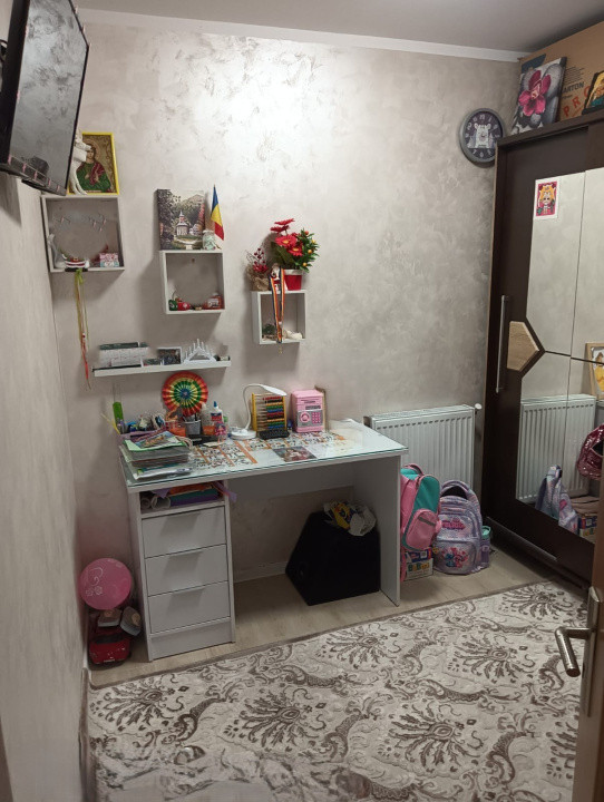 Apartament 2 camere, 44mp, zona Eroilor, Floresti