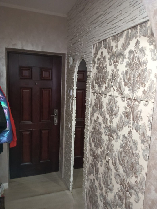 Apartament 2 camere, 44mp, zona Eroilor, Floresti