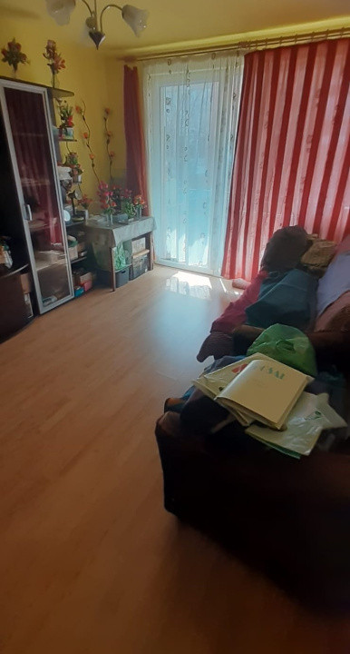 Apartament 1 camera, 31mp , Zona Eroilor, Floresti 