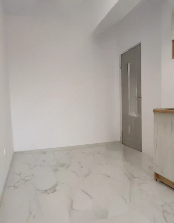 Apartament cu o camera, 38 mp, zona Terra , Floresti