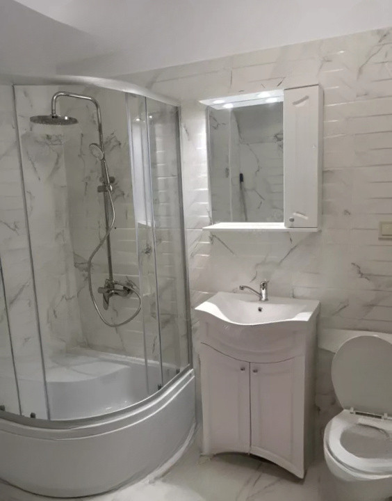 Apartament cu o camera, 38 mp, zona Terra , Floresti