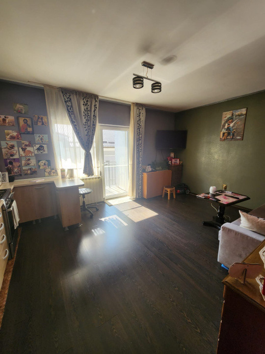 Apartament 2 Camere si Parcare inclusa in pret, Zona Stejarului, Floresti