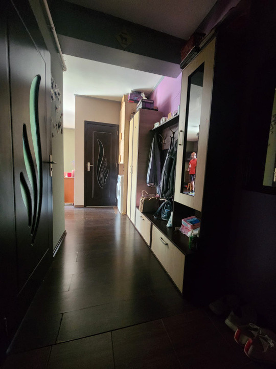 Apartament 2 Camere si Parcare inclusa in pret, Zona Stejarului, Floresti