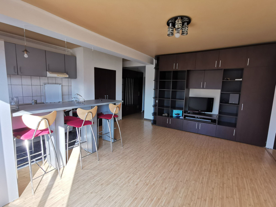 Apartament 2 camere 56mp cu garaj , zona Stejarului