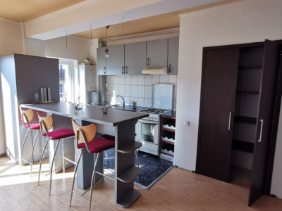 Apartament 2 camere 56mp cu garaj , zona Stejarului