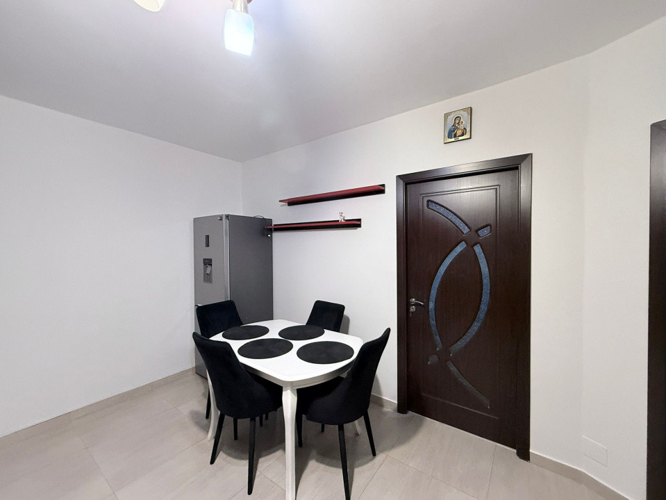 Apartament de vanzare Decomandat ,2 camere 48 mp , zona Terra
