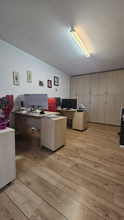 Apartament de vanzare 1 camera 42mp+balcon 5 mp zona Muzeul Apei