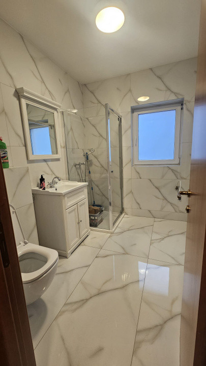 Apartament de vanzare 1 camera 42mp+balcon 5 mp zona Muzeul Apei